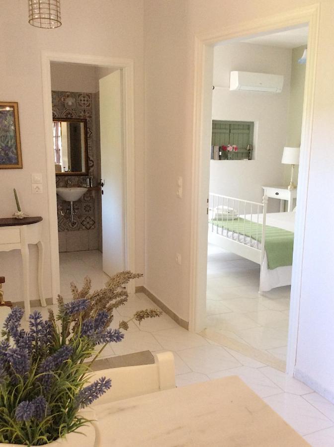 Kefalonia Apartments - Marias Studios - 2 Bedroom Apartment In Orchard, Spartia 外观 照片