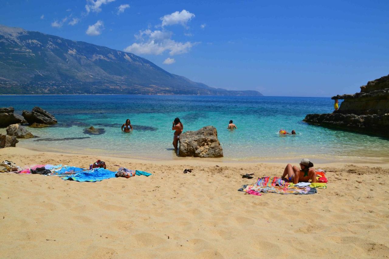 Kefalonia Apartments - Marias Studios - 2 Bedroom Apartment In Orchard, Spartia 外观 照片